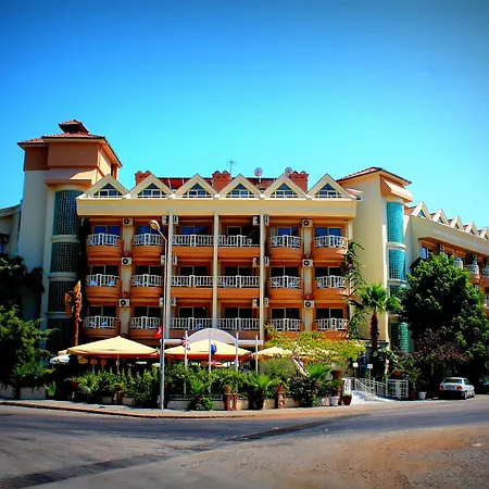 Faros Grand 3*